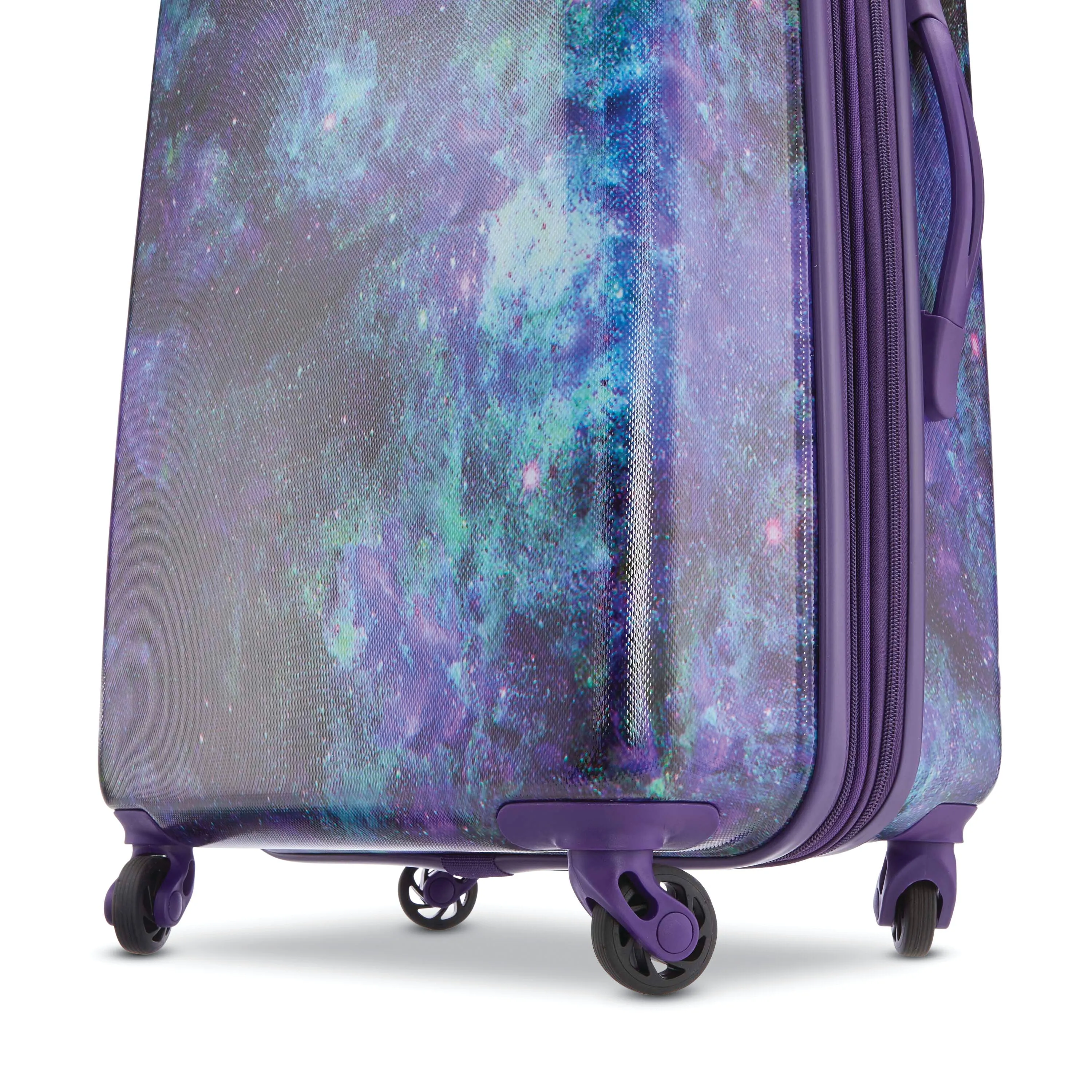 American Tourister Moonlight 21" Carry on Spinner Assorted Colors