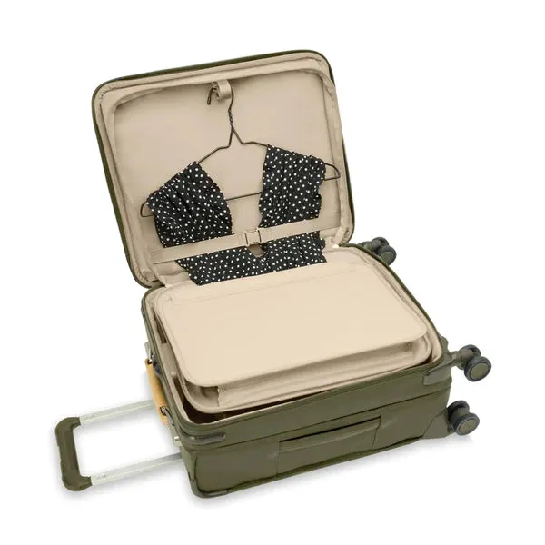 Briggs & Riley Baseline Global Carry-on Spinner