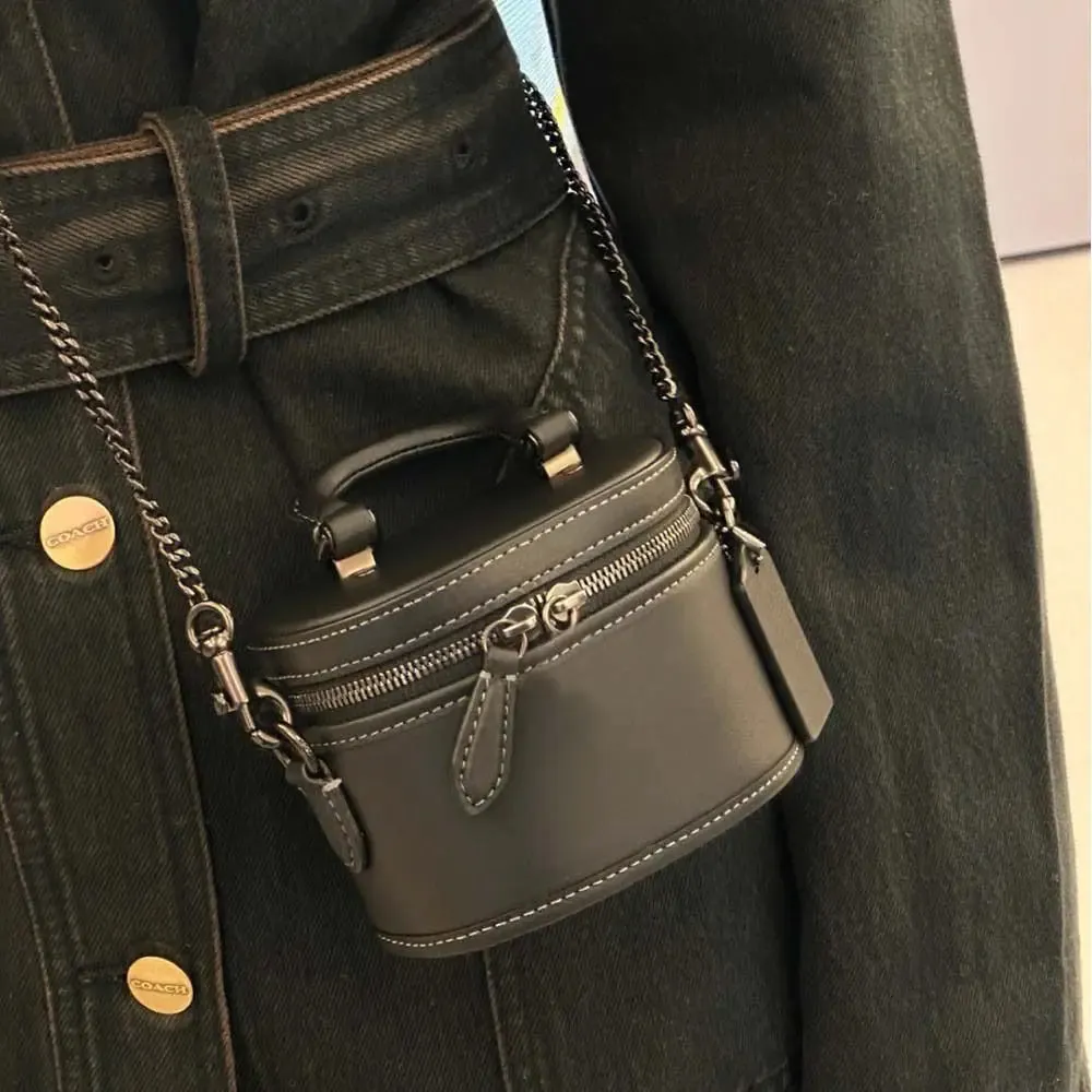 Fashionable Small Square Bag