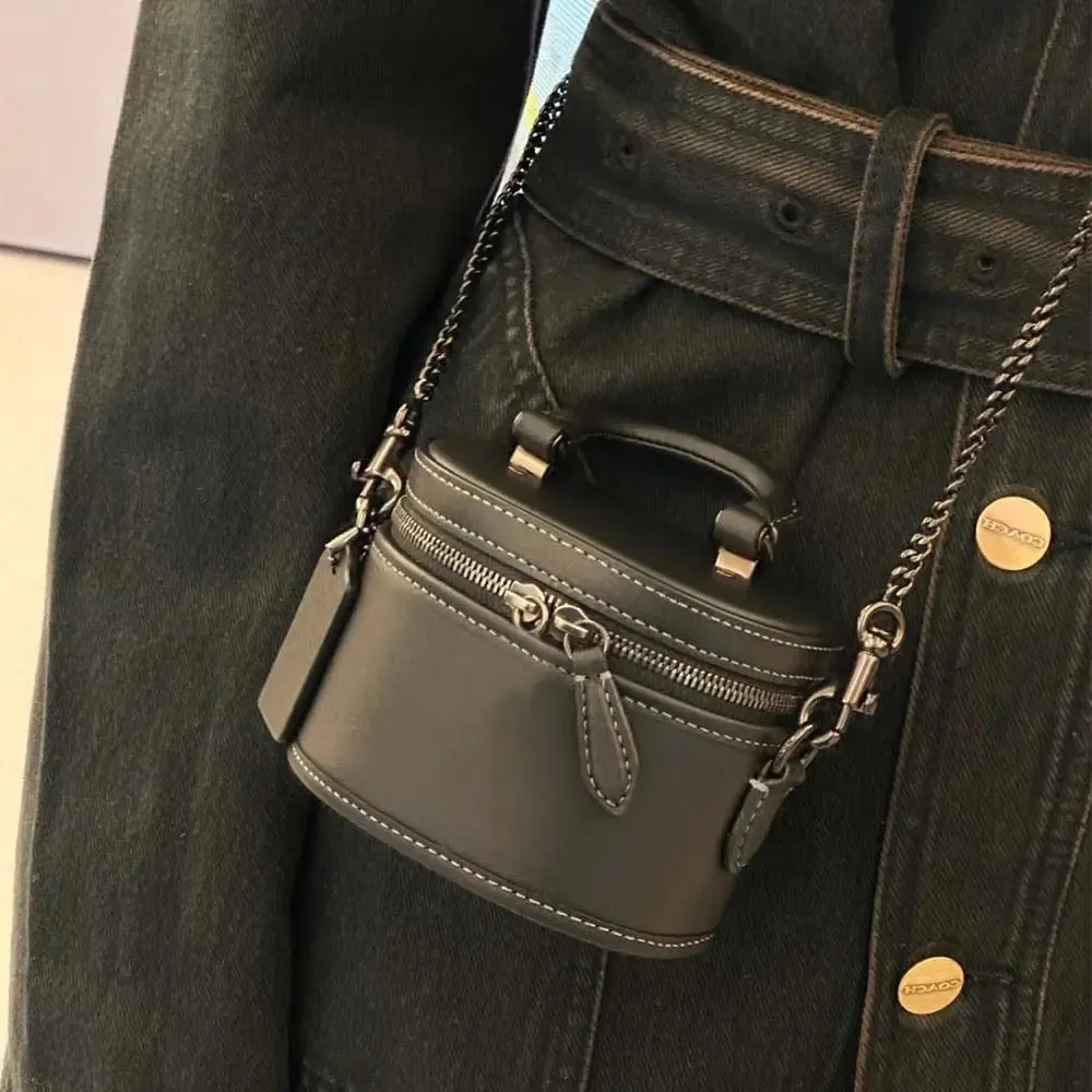 Fashionable Small Square Bag