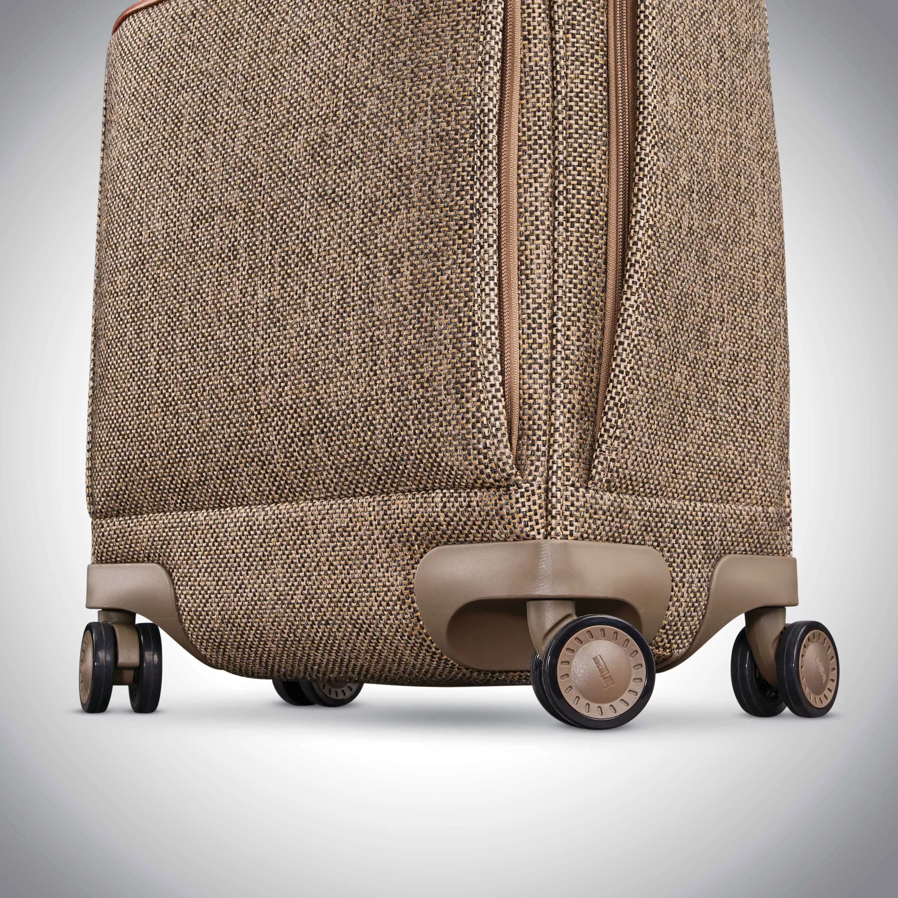 Hartmann Tweed Legend 17" Underseat Carry On Spinner Natural Tweed Missing Snap Final Sale